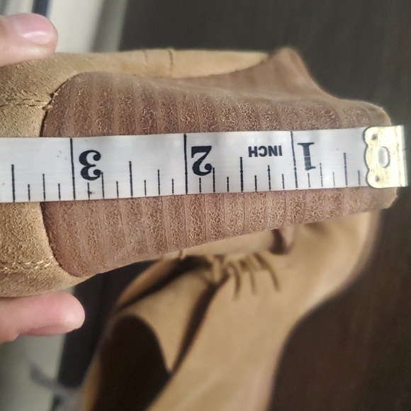 Lucky Brand Lace Up camel Leather Suede Heeled Ankle Bootie Size 8 - Picture 10 of 10